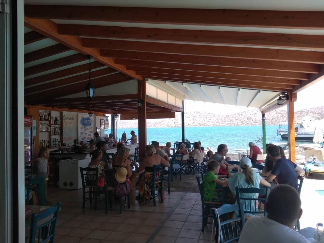 דירות אלונדה Hiona Seaside מראה חיצוני תמונה